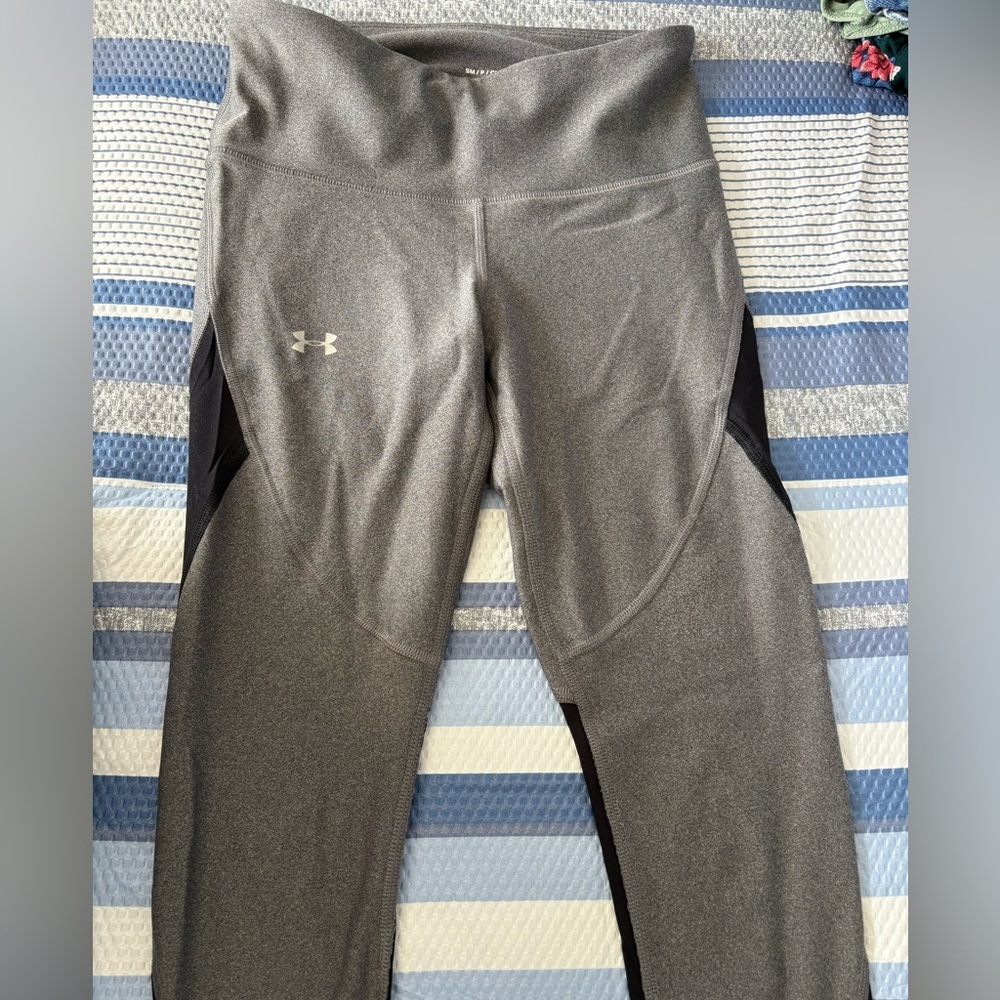 Under Armour Women's Gray Athletic Leggings
